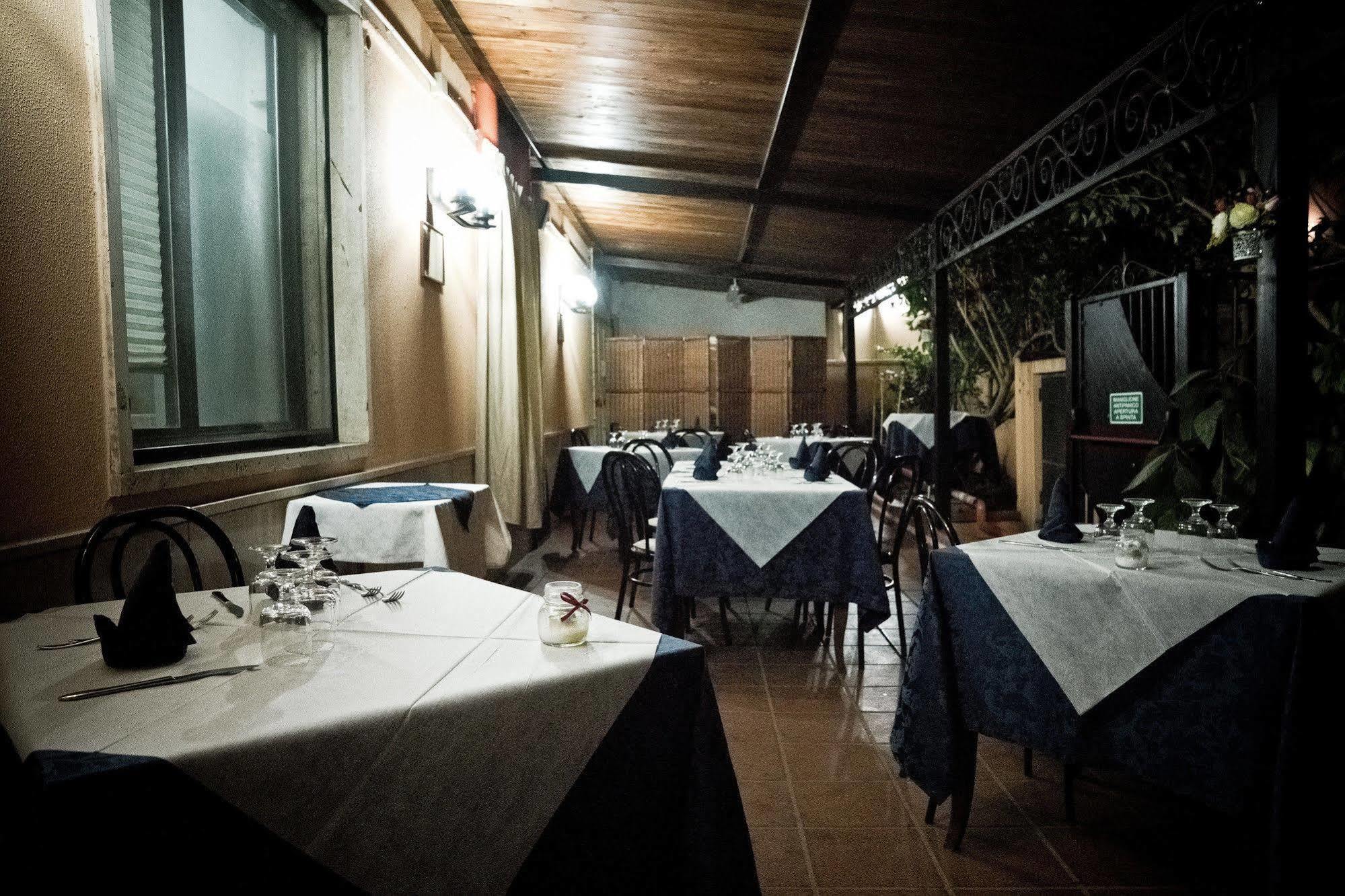 Hotel Artu Iglesias Exterior foto
